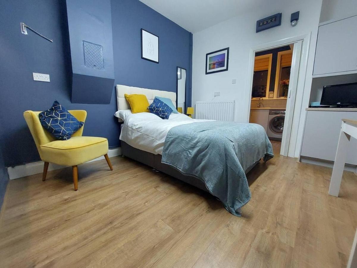 Inviting 1-Bed Apartment In 헌베이 외부 사진